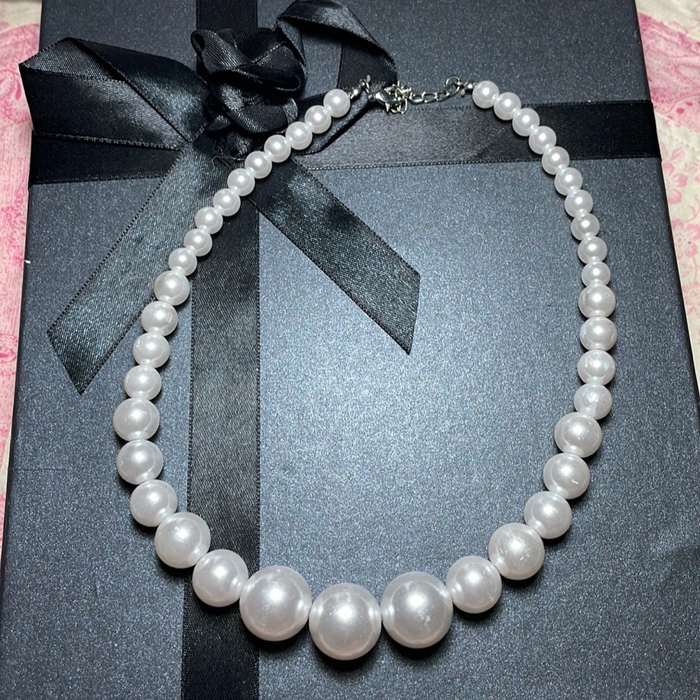 7 for $20 White Beaded Necklace with Silver Hardware